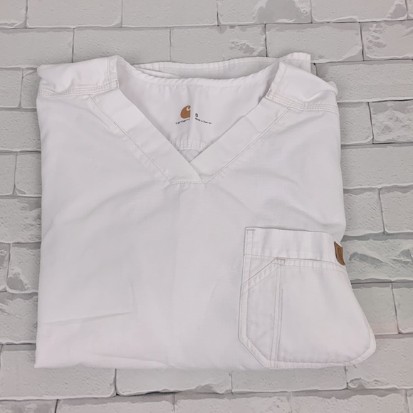 Carhartt White Scrub Top. One pocket. Size Small - Picture 6 of 9